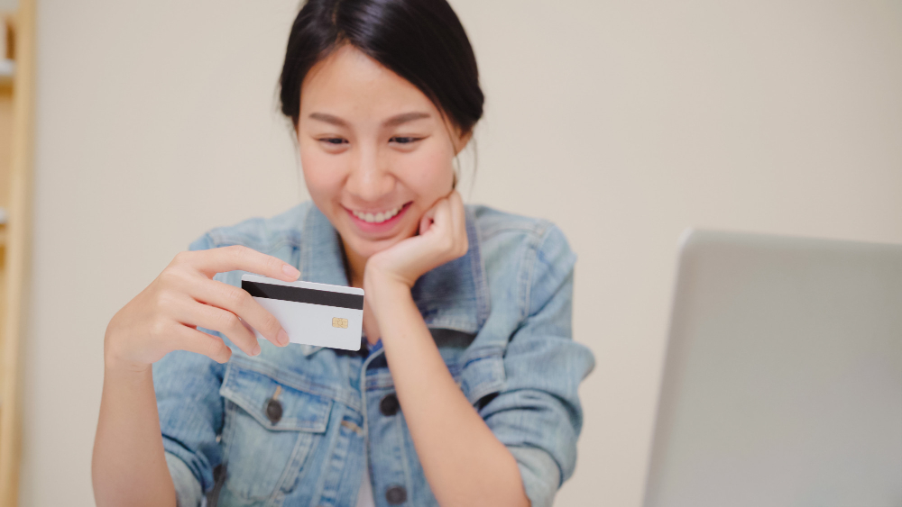 Instant Payouts: Receiving Your Profits from the Fastest Prop Firms